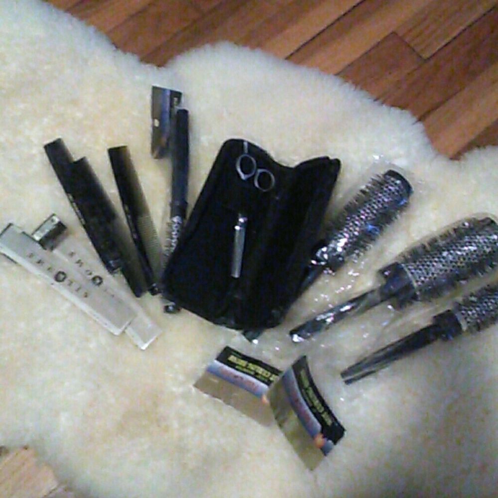 Hair accessories